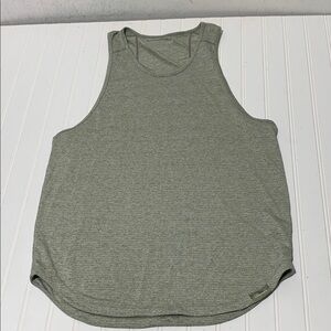 Legends Enzo tank top size Large heathered sage green